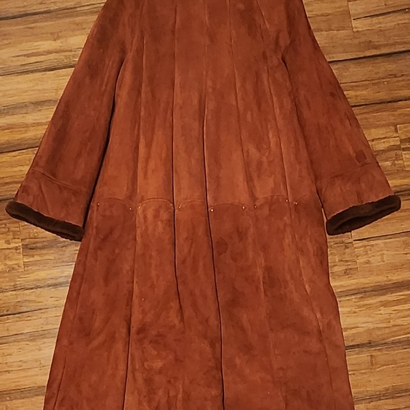 Maroon and Black coat, jacket (BUNDLE) - Picture 4 of 5